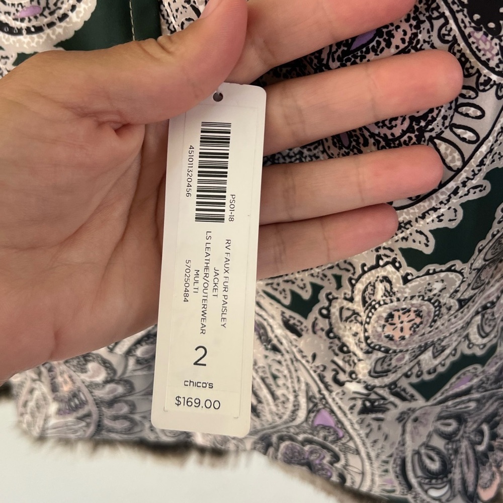 Chico’s Reversible Faux Fur Paisley Full-Zip Jacket Size 12/14 NWT - Picture 8 of 16